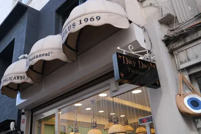 Day Day Pastanesi Istanbul: A Sweet Journey Through 60 Years of Armenian Bakery Tradition 4