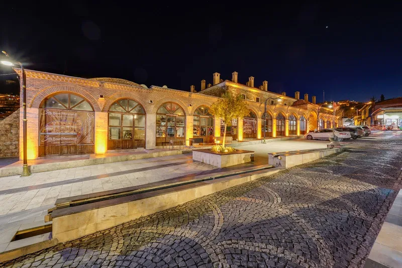 Silk Road Museum Hotel (Deveciler Hanı)