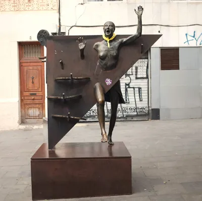 Book Character Transformed into a Statue in La Plaça del Diamant in Barcelona: La Colometa 2